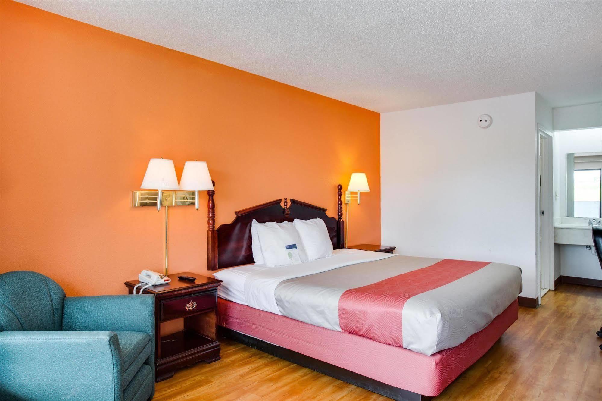 Motel 6-White House, Tn Bagian luar foto